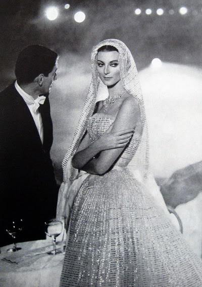 CarmenDO_1957_Oct_Bazaar_Dior_R